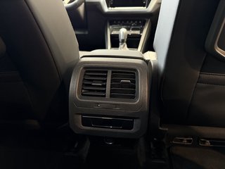 Volkswagen Touran Comfortline TDi Autom., LED 7-Sitzer Navi AHK - bilder 6