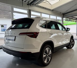 Skoda Karoq Style Autom., LED AHK Stdhzg. CarPlay ACC - photo 5