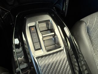 Peugeot 2008 Allure Autom., LED Kamera ACC CarPlay - foto 7