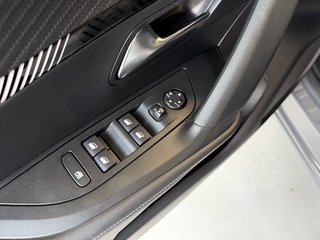 Peugeot 2008 Allure Autom., LED Kamera ACC CarPlay - foto 6