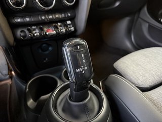 MINI Cooper S Sport Autom., LED CarPlay Kamera PDC - bilder 9