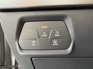 SEAT Leon Sportstourer Style Autom., LED Virtual AHK Sthzg. - bilder 9