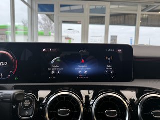 Mercedes-Benz A 200 Automatik Pano LED Navi Winterpaket - foto 13