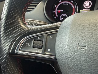 Skoda Octavia Combi RS Autom. LED Navi Kamera Allwetter - foto 1
