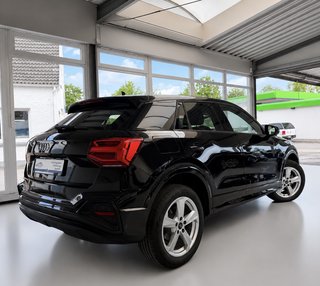 Audi Q2 35 TFSI S line Sport Autom., Black Matrix Kamera ACC - foto 5
