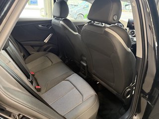 Audi Q2 35 TFSI S line Sport Autom., Black Matrix Kamera ACC - foto 2
