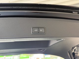 Audi Q2 35 TFSI S line Sport Autom., Black Matrix Kamera ACC - foto 7