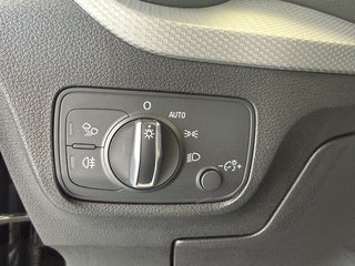 Audi Q2 35 TFSI S line Sport Autom., Black Matrix Kamera ACC - foto 9