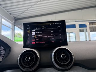 Audi Q2 35 TFSI S line Sport Autom., Black Matrix Kamera ACC - foto 17