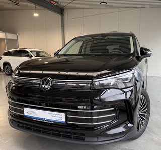 Volkswagen Tiguan Elegance Autom., IQ Light Navi 360Kamera ACC - foto 2