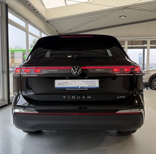 Volkswagen Tiguan Elegance Autom., IQ Light Navi 360Kamera ACC - foto 28