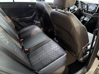 Volkswagen T-Roc R-Line Sport Autom., IQ Light +IQ Drive Virtual Kamera - photo 2