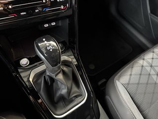 Volkswagen T-Roc R-Line Sport Autom., IQ Light +IQ Drive Virtual Kamera - photo 16