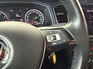 Volkswagen T-Roc United Autom.. Navi PDC Standhzg. CarPlay + Allwetter - bilder 12