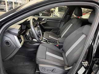 Audi A3 Sportback 35 TFSI S line Black Optik, Navi LED Kamera ACC - foto 9