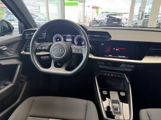 Audi A3 Sportback 35 TFSI S line Black Optik, Navi LED Kamera ACC - foto 3