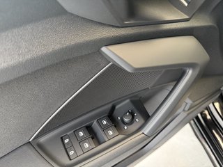 Audi A3 Sportback 35 TFSI S line Black Optik, Navi LED Kamera ACC - foto 8