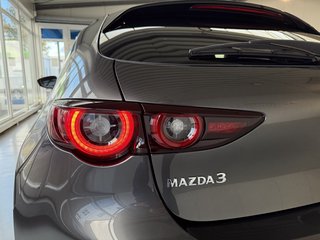 Mazda 3 Homura Autom., LED Navi ACC HuD Kamera - photo 23