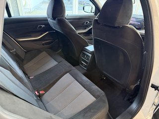 BMW 330 i xDrive M Sport Autom., LED Navi Kamera ACC AHK - bilder 2