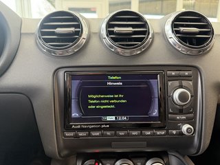 Audi TT Roadster 1.8 TFSI Navi PDC Tempomat - bilder 15