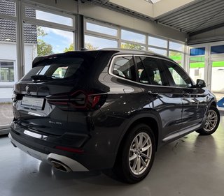 BMW X3 xDrive 20 i Automatik Laser Leder Allrad Kamera Navi - photo 6