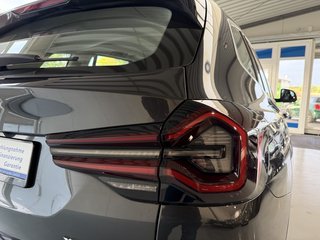 BMW X3 xDrive 20 i Automatik Laser Leder Allrad Kamera Navi - photo 9