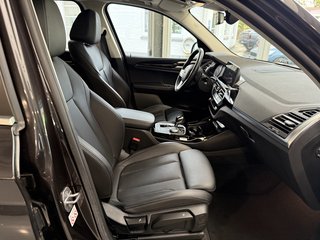 BMW X3 xDrive 20 i Automatik Laser Leder Allrad Kamera Navi - photo 2
