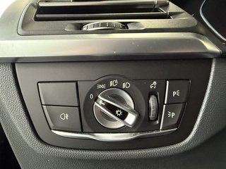 BMW X3 xDrive 20 i Automatik Laser Leder Allrad Kamera Navi - photo 11