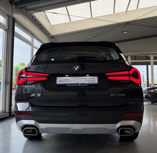 BMW X3 xDrive 20 i Automatik Laser Leder Allrad Kamera Navi - photo 27