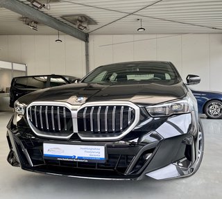 BMW 520 Year-old for sale