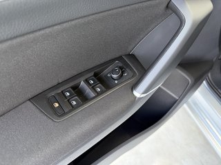 Volkswagen Touran Comfortline BMT/Start-Stopp Autom., LED CarPlay Virtual 7-Sitze ACC - bilder 11