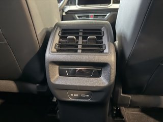 Volkswagen Tiguan Elegance Autom., IQ Light 360Kamera Navi ACC - foto 6