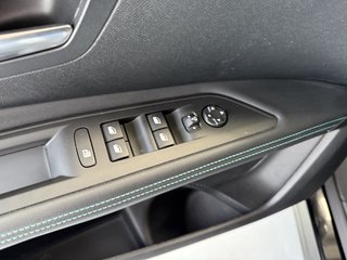 Peugeot 3008 Allure Pack  LED Navi Kamera ACC Winterp. - bilder 7