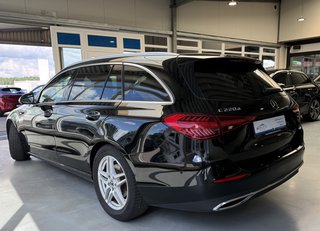 Mercedes-Benz C 220 T d Avantgarde Autom., LED Navi Kamera ACC - photo 4