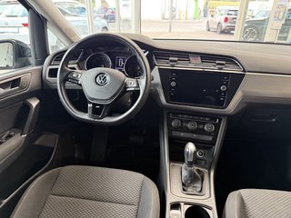 Volkswagen Touran Comfortline Autom., ACC 7-Sitzer PDC CarPlay - foto 4
