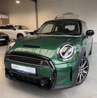 MINI Cooper S Sport Autom., LED Kamera CarPlay Virtual - foto 2