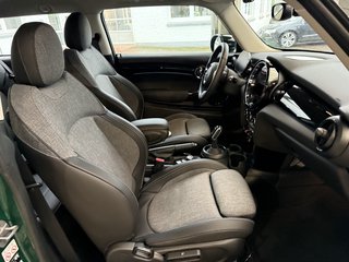 MINI Cooper S Sport Autom., LED Kamera CarPlay Virtual - foto 1