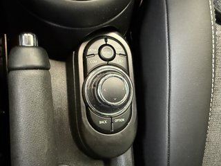 MINI Cooper S Sport Autom., LED Kamera CarPlay Virtual - foto 7