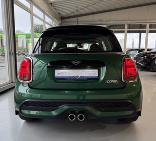 MINI Cooper S Sport Autom., LED Kamera CarPlay Virtual - foto 21