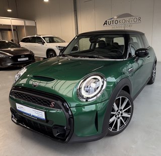 MINI Cooper S Sport Autom., LED Kamera CarPlay Virtual - foto 23