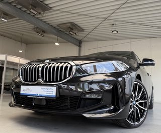 BMW 118 d M Sport Autom., LED Pano Navi HuD H/K Sound ACC - photo 3