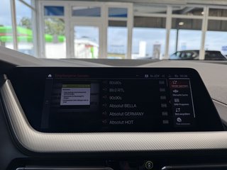 BMW 118 d M Sport Autom., LED Pano Navi HuD H/K Sound ACC - photo 17