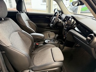 MINI Cooper S Sport Autom., LED ACC Navi Kamera - foto 1