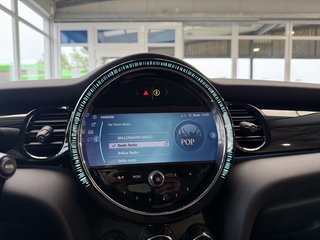 MINI Cooper S Sport Autom., LED ACC Navi Kamera - foto 14