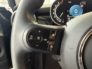 MINI Cooper S Sport Autom., LED ACC Navi Kamera - foto 21