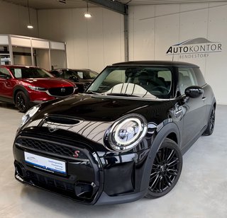 MINI Cooper S Sport Autom., LED ACC Navi Kamera - foto 24