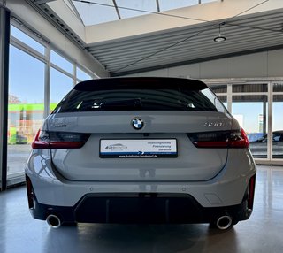 BMW 330 i xDrive M Sport Autom.. LED Navi Kamera ACC - foto 6