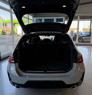 BMW 330 i xDrive M Sport Autom.. LED Navi Kamera ACC - foto 8