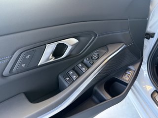 BMW 330 i xDrive M Sport Autom.. LED Navi Kamera ACC - foto 10