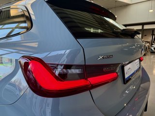 BMW 330 i xDrive M Sport Autom.. LED Navi Kamera ACC - foto 27